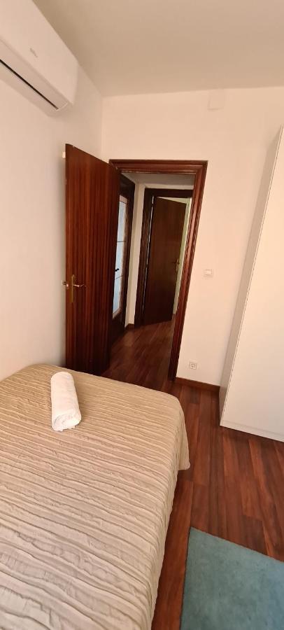Habitaciones Camp Nou Apartment L'Hospitalet de Llobregat Exterior foto